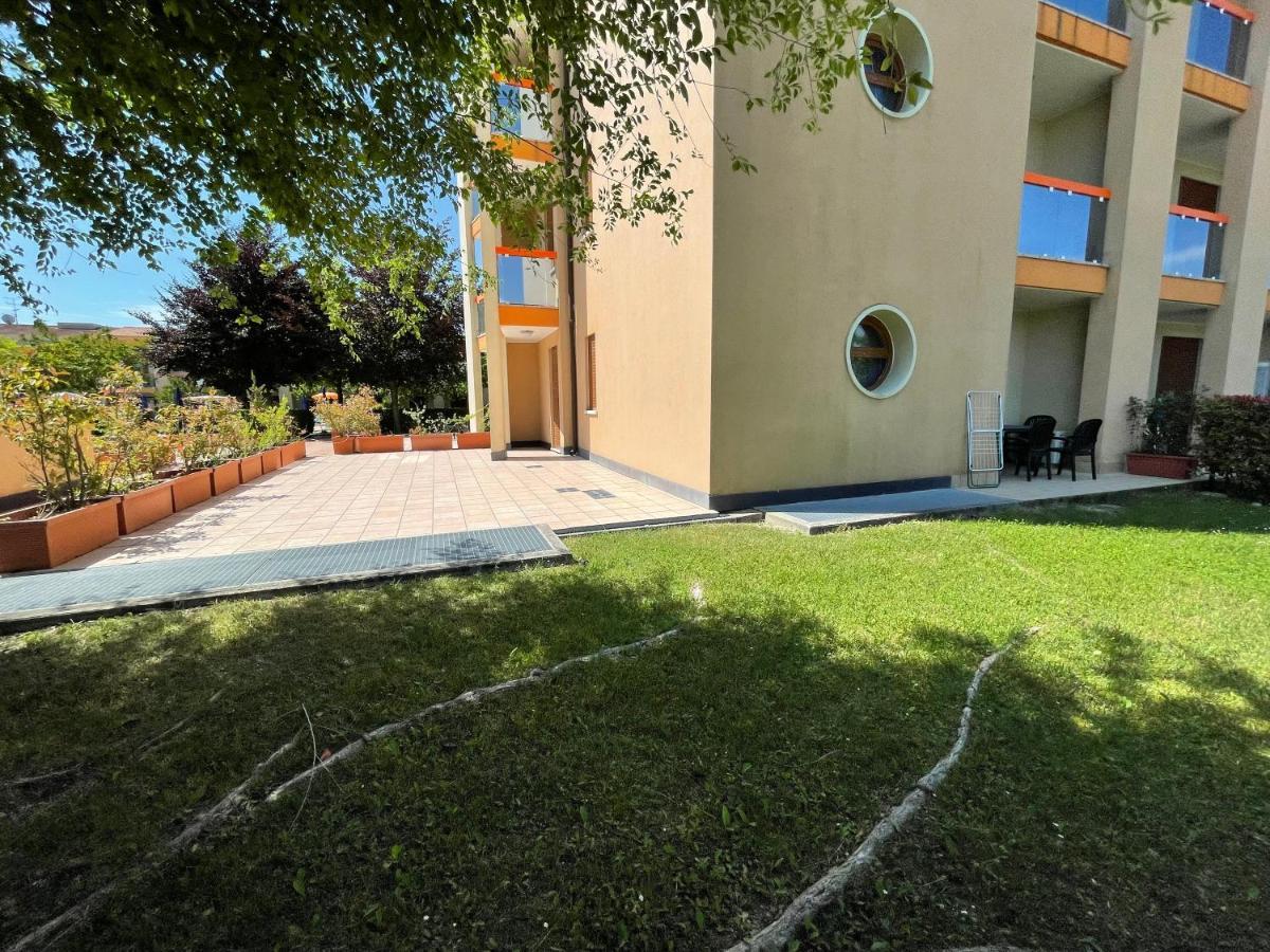 Villaggio Ai Ginepri - Agenzia Cocal Caorle Exteriör bild