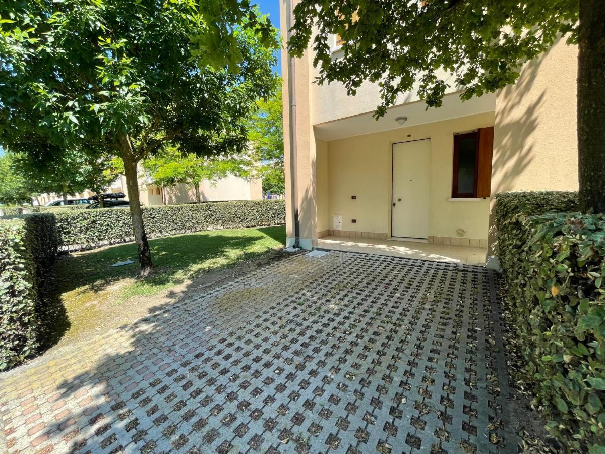 Villaggio Ai Ginepri - Agenzia Cocal Caorle Exteriör bild